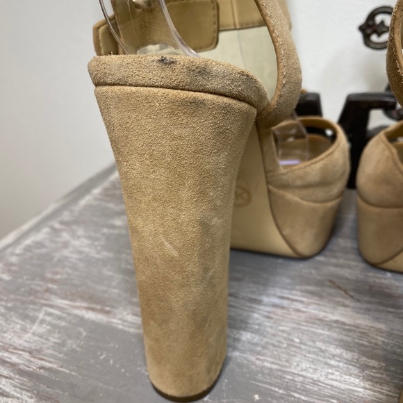 MICHAEL Michael Kors tan leather adjustable ankle strap block heels 9.5M - Picture 5 of 11